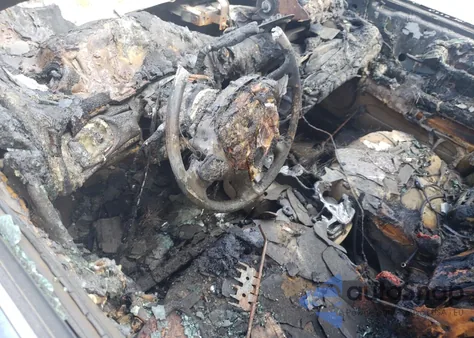 2001 Mercury Sable Gs from USA, damaged, VIN 1MEFM58U61G620958